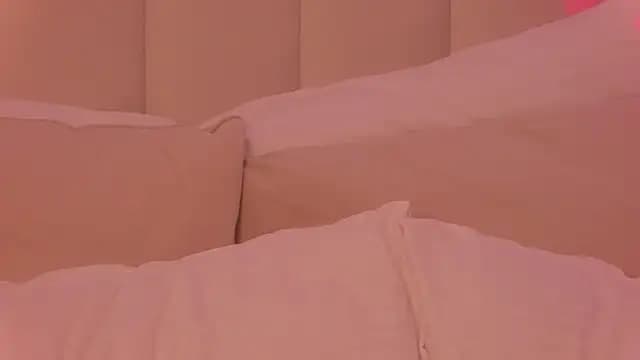 ArianaMell live cam