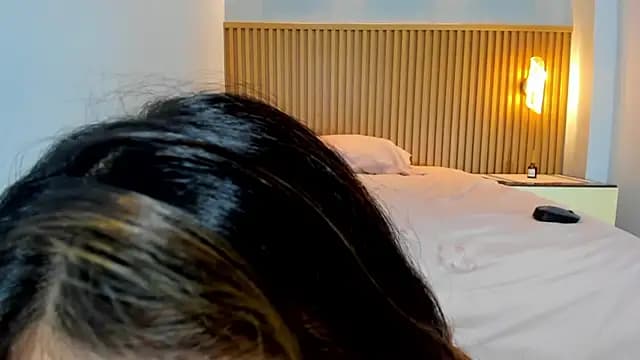 HANA_RUSSO live cam