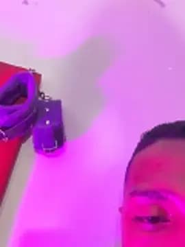 hotboyluxe live cam