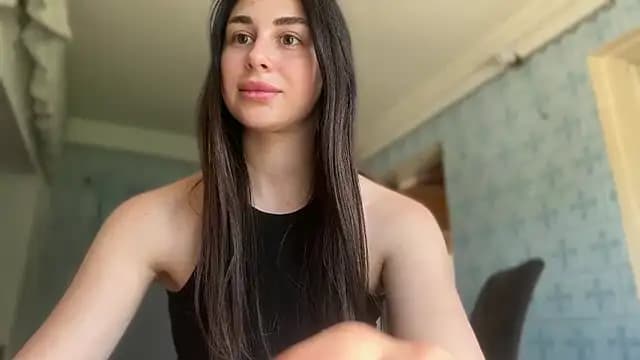 LiluMartiznir live cam