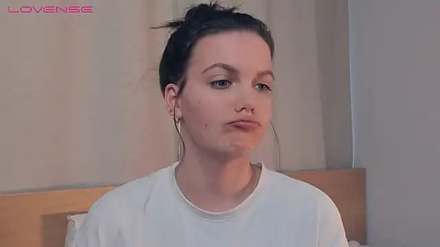 JuliannPaysour live cam