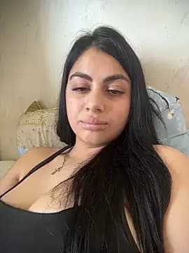 LilyLovell live cam