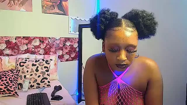 EnchantingLisa live cam