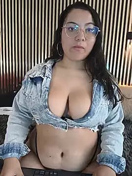 AbbieVous live cam