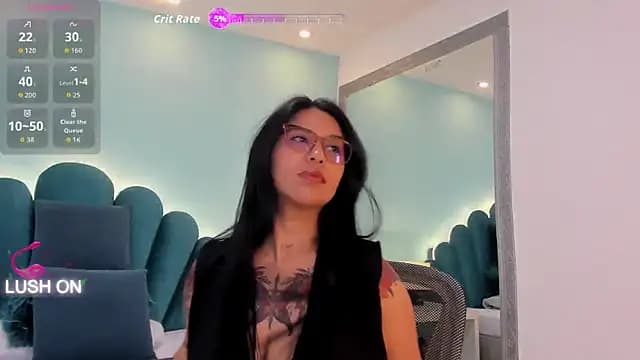 sharlott18 live cam