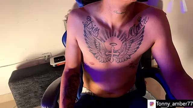77_Tonny live cam