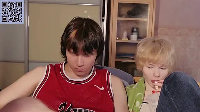 Misska_kek live cam