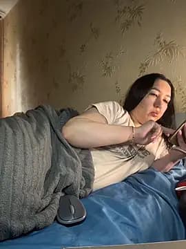 Naughtbaby_2025 live cam