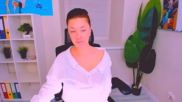 AnaMills live cam