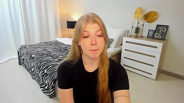 Stella_Light live cam