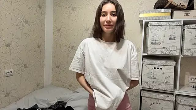 NamiLoon live cam