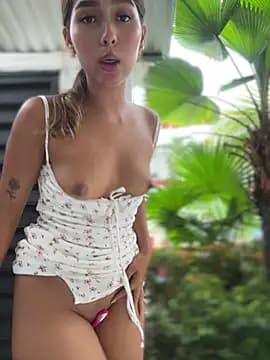 Valeria-escobar live cam