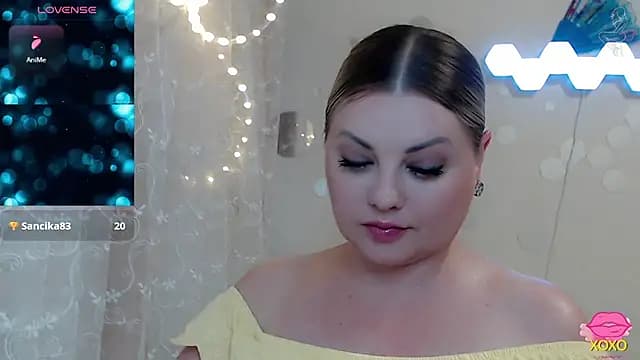 JewellKiss7 live cam