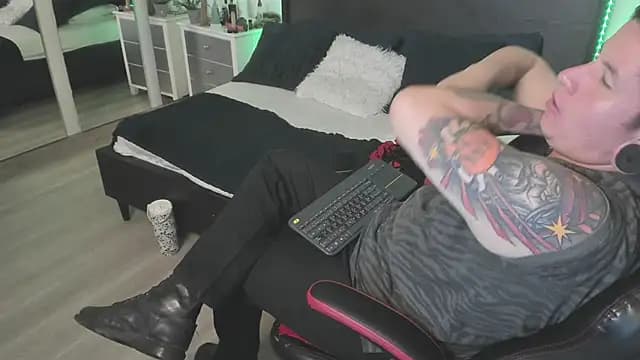 inkedsinners_ live cam