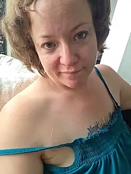 julimonroe live cam