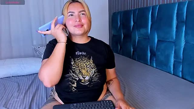 SabrinaMaddox live cam