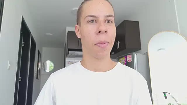 grey___27 live cam
