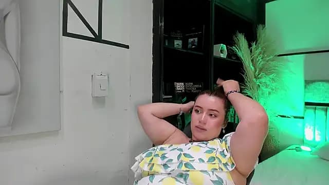 JeanneWilliams live cam on Stripchat