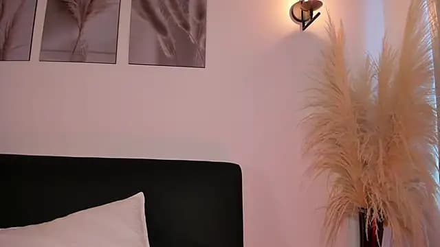 Sweet_sin15 live cam