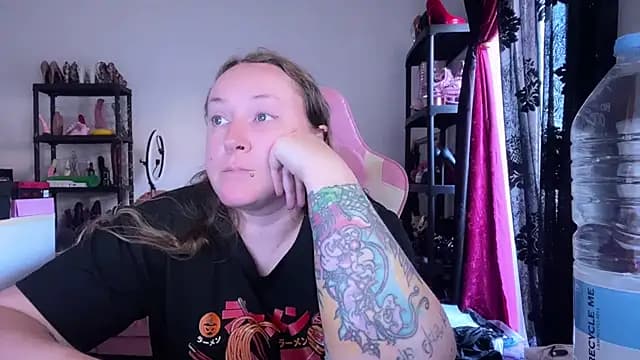 kisicaxx live cam