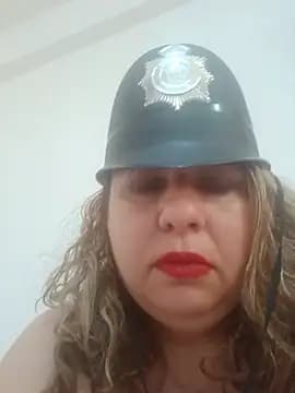 BelleInna live cam