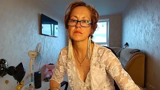 LioraWeiss live cam