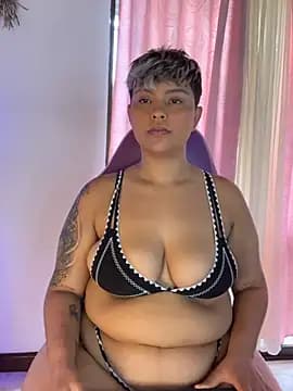 A_CURVY_HOT live cam