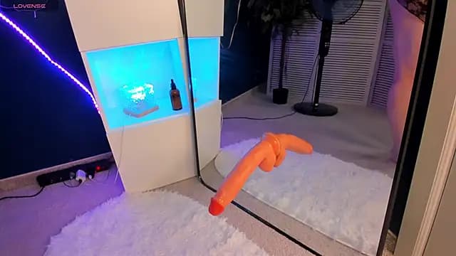 Queen_Milena live cam