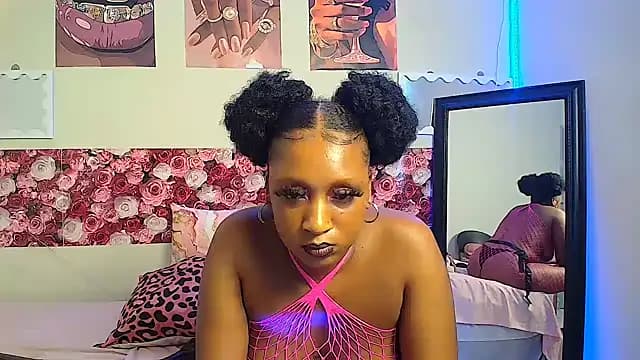 EnchantingLisa live cam