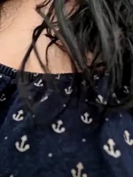 Rozaaaaforyoubigboob live cam