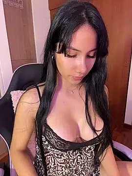 ArianaReynoldss live cam