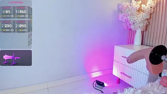 Mila_Hank_ live cam