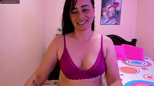 sara_florez12 live cam