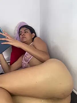 DarkSirenQueen live cam