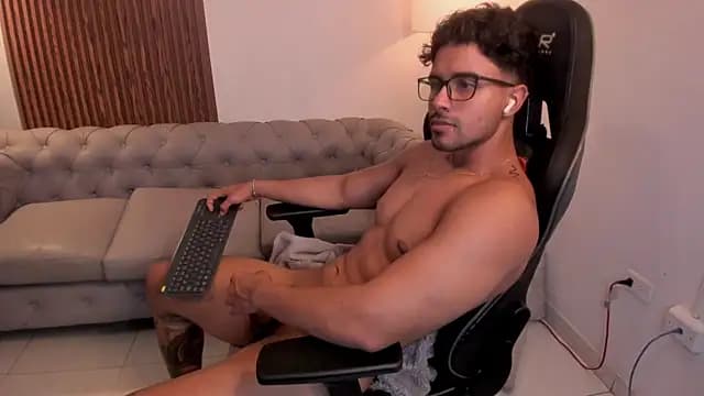 liam_collins21 live cam