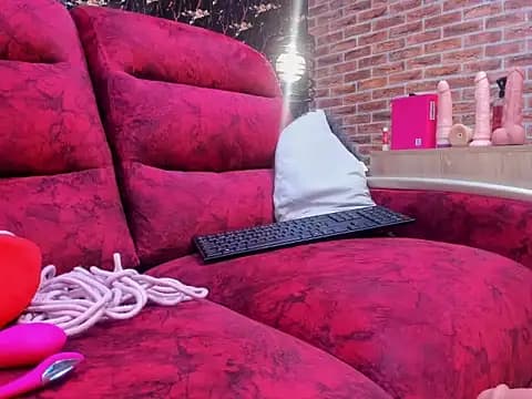 LunaiXMoon_ live cam