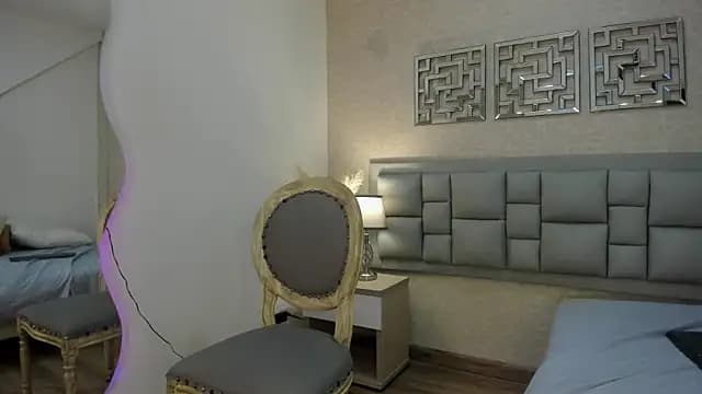 luna25__ live cam