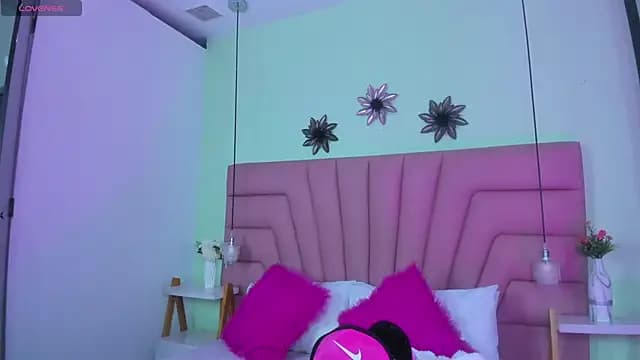 Kim_Luna1 live cam