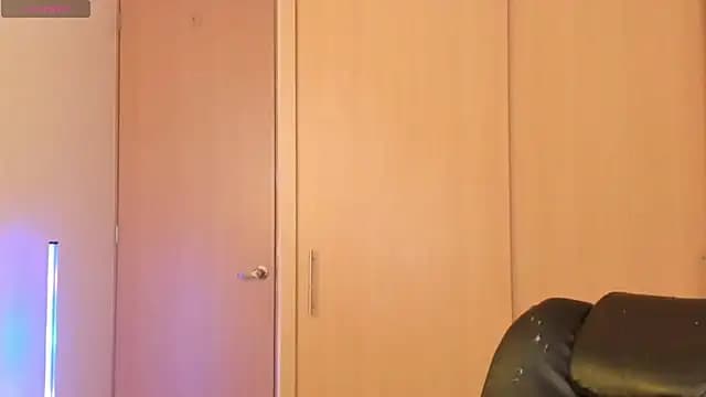 Cleopatra_COL live cam