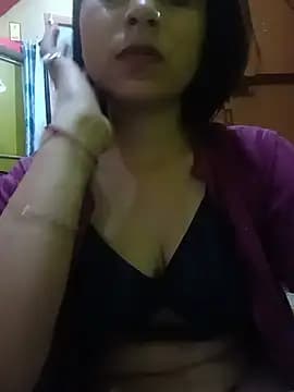 Life_Of_Diya live cam