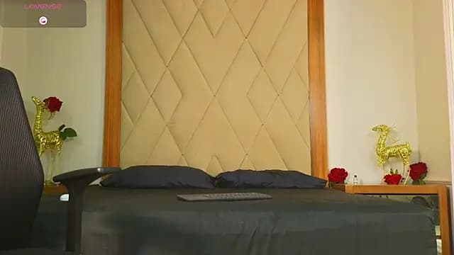 CharlesBrown_ live cam