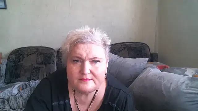 Lana555 live cam