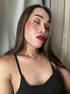 RomanticPearlTS live cam