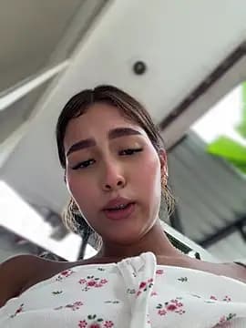 Valeria-escobar live cam