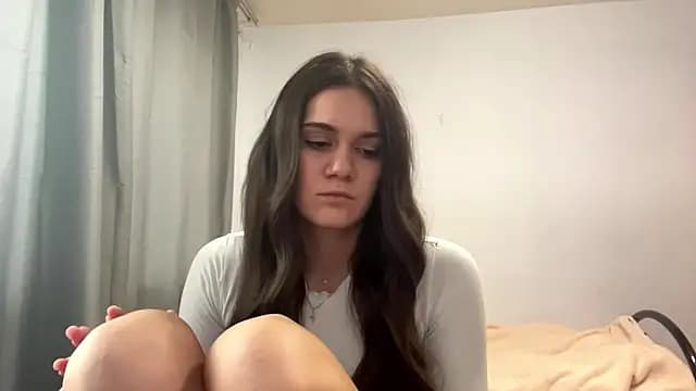 MaryRaven live cam