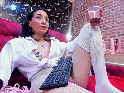 LunaiXMoon_ live cam