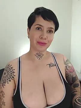KatInk live cam on Stripchat
