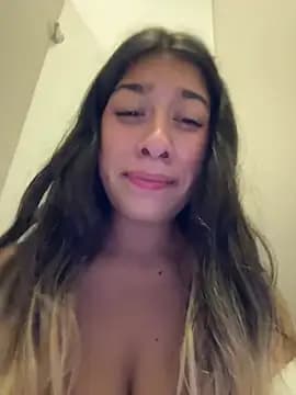 Enyeld_ruru live cam