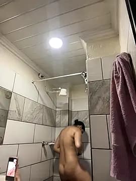 Isabella-Teen live cam