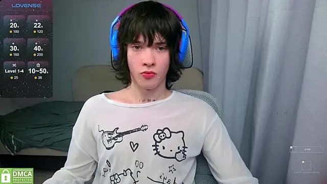 LeonBoykisser live cam